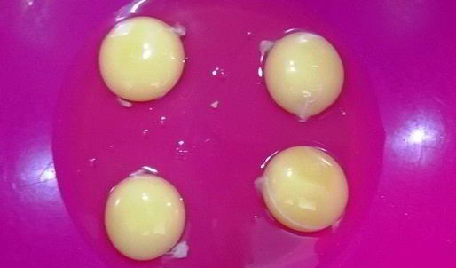 классическая шарлотка с яблоками и нектаринами