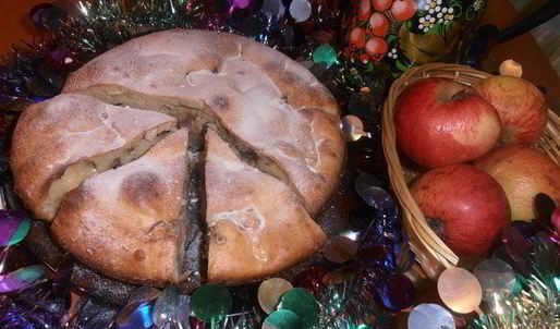 ореховая шарлотка на сгущенке