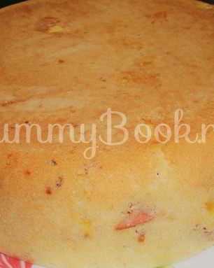 Простая шарлотка в мультиварке