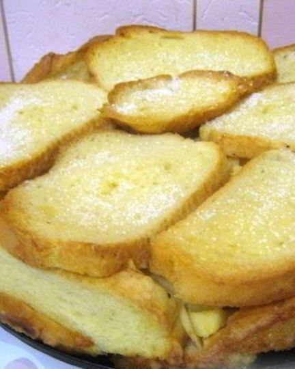 Рецепт шарлотки из батона с яблоками