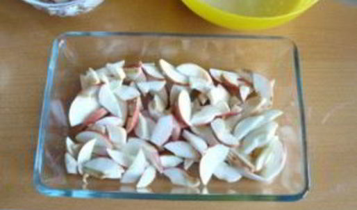 шарлотка на сметане