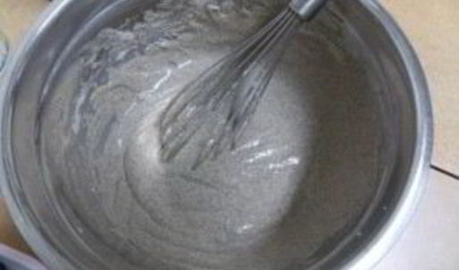 шарлотка с черникой и яблоками