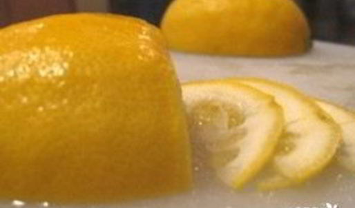 шарлотка с лимоном