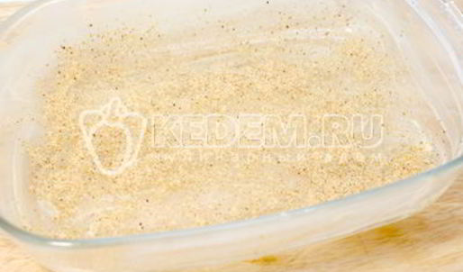 шарлотка с яблоками и ягодой