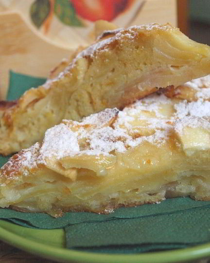 Рецепт шарлотки с яблоками с коньяком