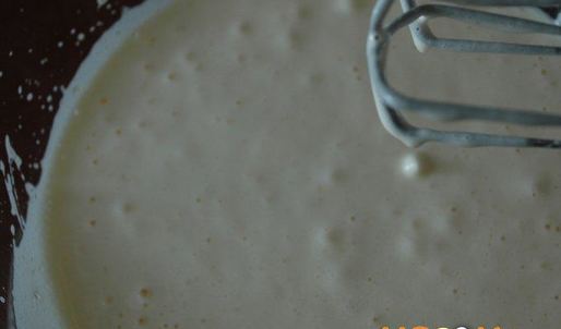 шарлотка со смородиной