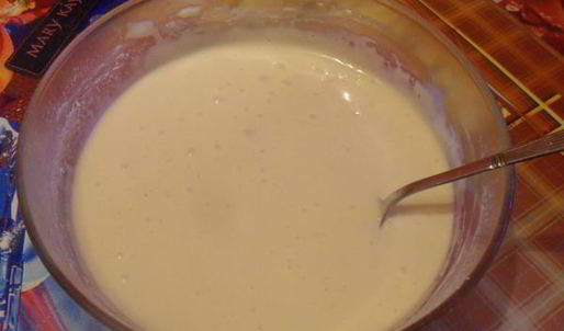 шарлотка со свежим ананасом