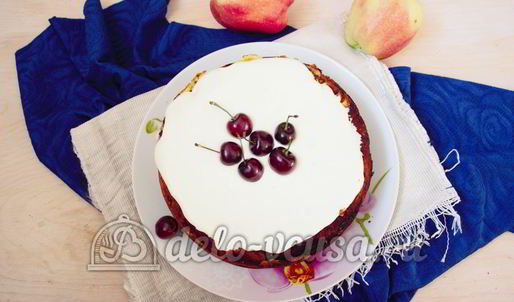 шарлотка со взбитыми сливками