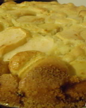 Шарлотка яблочная