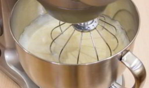 шоколадная шарлотка с грушей