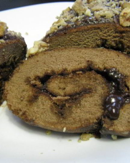 Рецепт шоколадна-орехового рулет