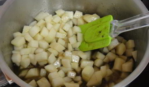 штрудель грушевый с творогом из слоёного теста