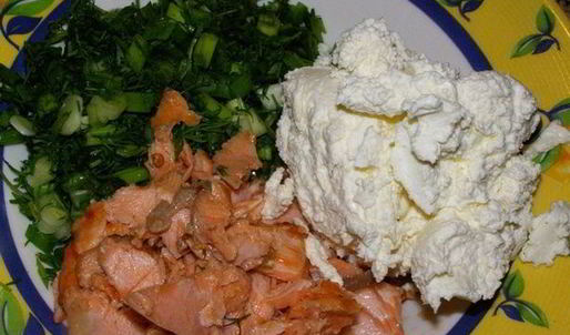 штрудель из творожного теста с лососем