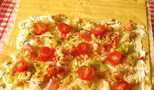 штрудель с крабовыми палочками