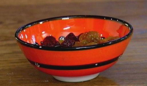 штрудель с тыквой, изюмом и вяленой вишней