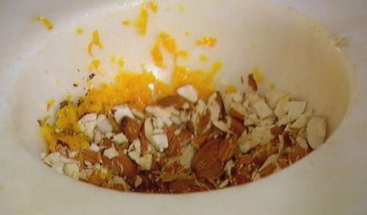 штрудель с тыквой, изюмом и вяленой вишней