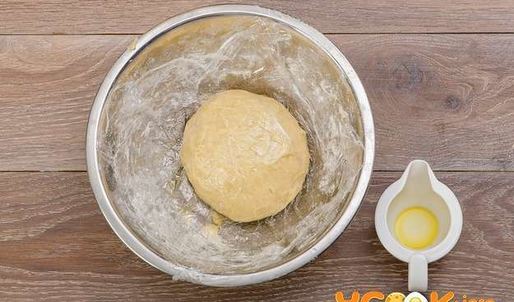 штрудель с вишней