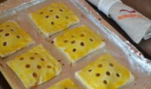 слойки из бездрожжевого теста