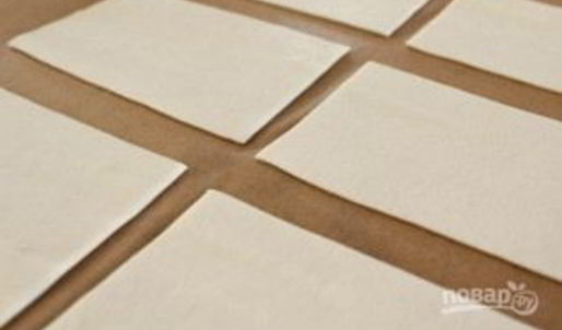 слойки с инжиром и ветчиной