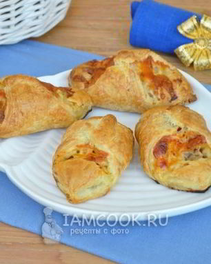 Слойки с минтаем