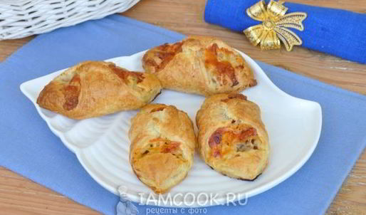 слойки с минтаем