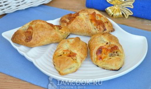 слойки с минтаем