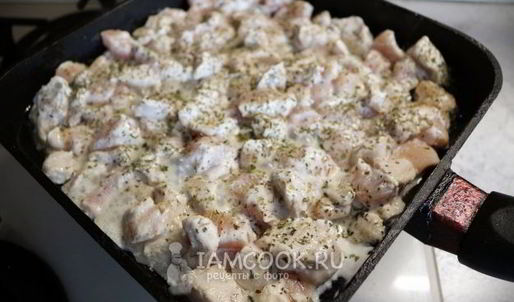 слойки с мясом dog bowl