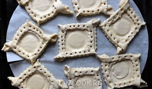 слойки с мясом dog bowl