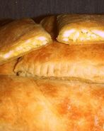 Слойки с сыром и яйцом