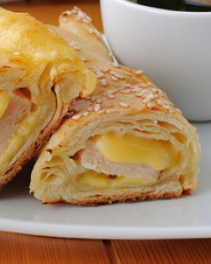 Рецепт слоек с ветчиной и сыром