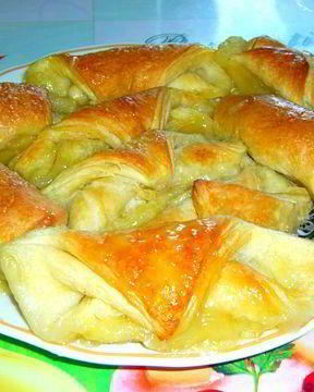 Слойки с яблоками со спрайтом