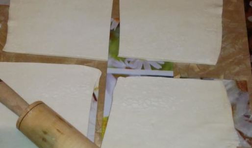 слойки вишенка из готового теста