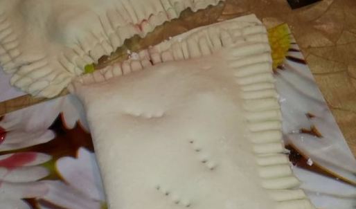 слойки вишенка из готового теста