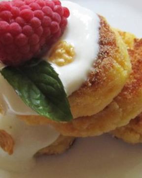 Оранжевые сырники