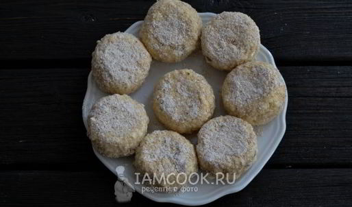 пышные сырники на сковороде