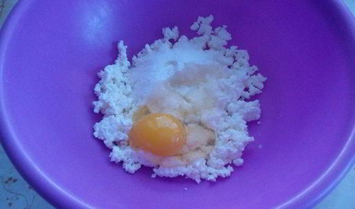 сырники с бананом и клюквой