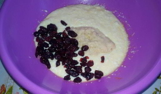 сырники с бананом и клюквой