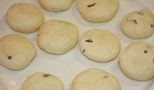 сырники с изюмом без яиц