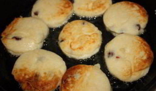 сырники с сушеной вишней