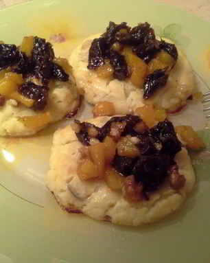 Сырники с тыквенным соусом