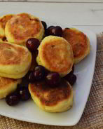 Сырники с вишней