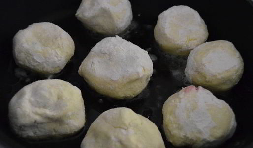 сырники с вишней