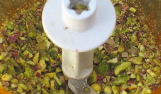 сырники в ореховой панировке с фисташковым кремом