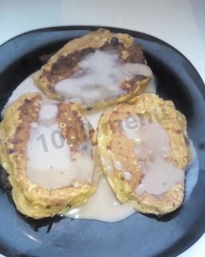 Сырники витаминные с соусом