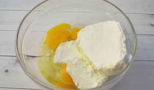 творожники с яблоком