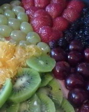 Бисквитный торт Фруктовый взрыв