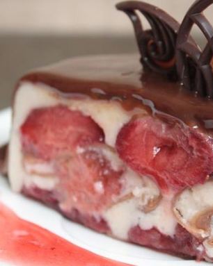 Блинный торт с муссом