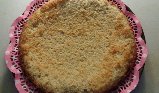 фруктово-ягодный торт с нежным кремом из маскарпоне