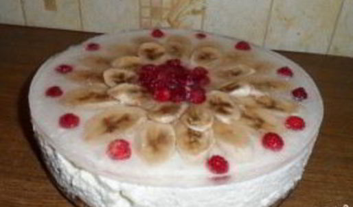 торт без выпечки с желатином и фруктами