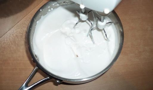 торт чемодан